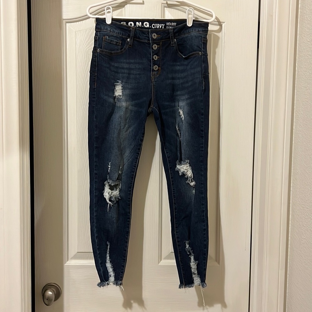 S.O.N.G Curvy Jeans